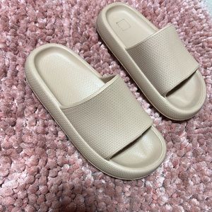 Slip on Slides
